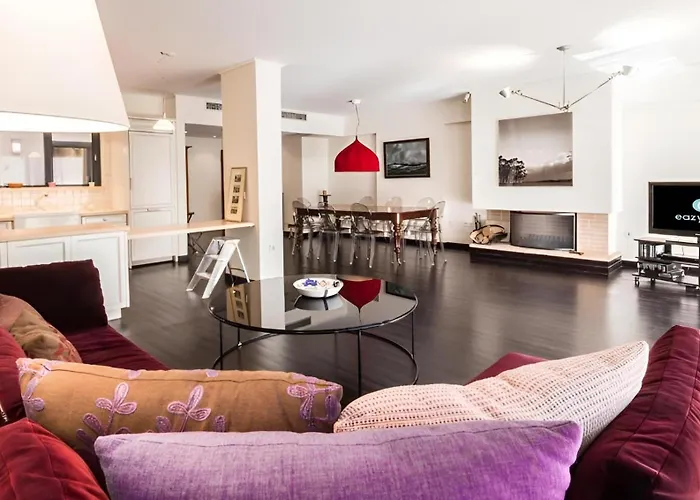 Athens Plaka Hill Luxury Flat